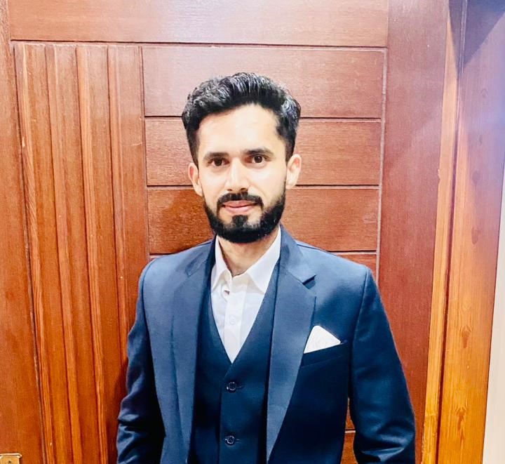 Nasir Khan - Property Agent